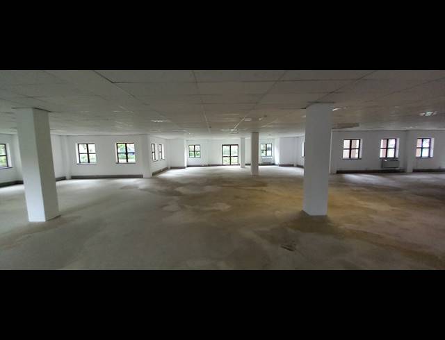1,485M² OFFICE TO LET IN WOODMEAD